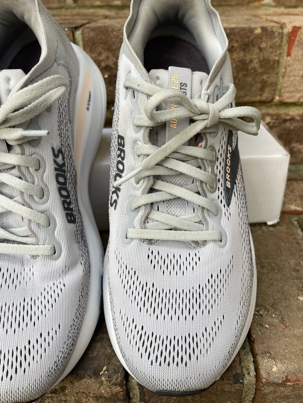 Brooks Women's Adrenaline GTS Athletic Shoes - Light Gray with Peach Accents